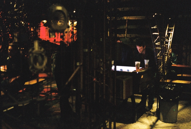 6 Deepartment, Cross club